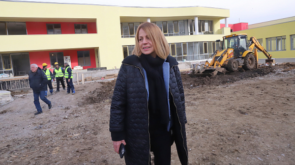 Фандъкова се изгуби в обещанията си за детските градини