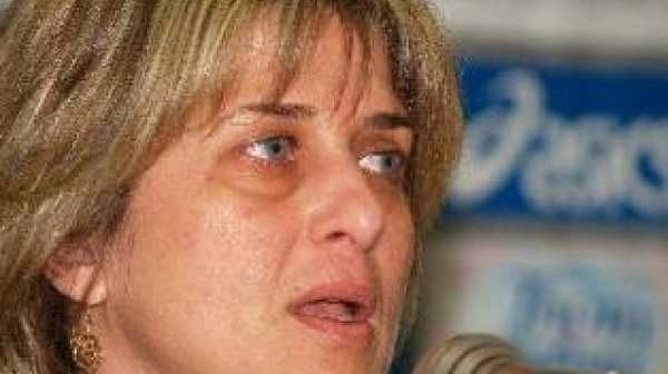 Гласи ли се Весела Лечева за президент с руска подкрепа, като Джорджеску в Румъния?