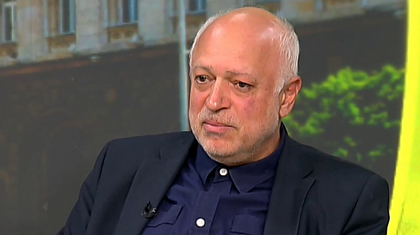 Минеков захапа водещата на Нова ТВ: Как се почувствахте, когато премиерът Борисов ви нарече „мисирки“?
