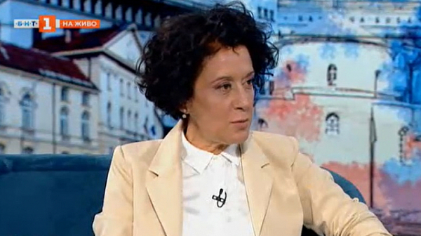 Антоанета Цонева, ДБ: Никой в коалицията „Ориент-експрес“ не знае какво иска и накъде води страната
