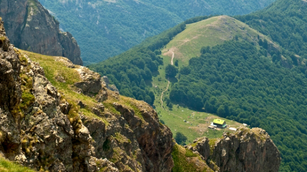 Овчар откри телата на бащата и сина, загубили се в Стара планина