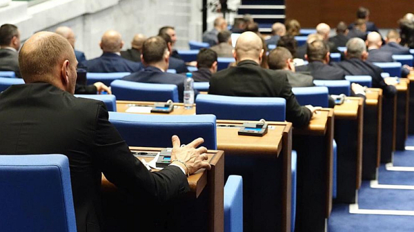 Енергийната ефективност на сгради получава зелена светлина от депутатите