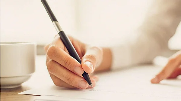 Как се създава политическа партия – стъпка по стъпка според закона