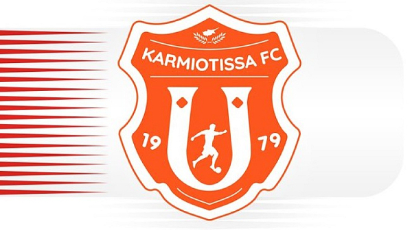 Застреляха шефа на кипърски футболен клуб пред дома му