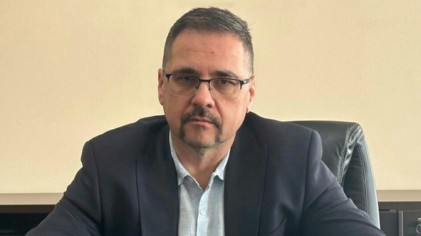 Има достатъчно запаси на горива, успокои шефът на Държавния резерв