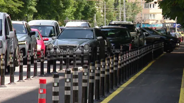 Отново проблем с новата маркировка в центъра на София: Липсват някои паркоместа за инвалиди