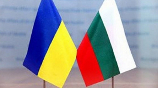 Българската власт все още мълчи за поисканата от Украйна помощ