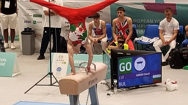 Злато на Световната купа по гимнастика на Давид Иванов