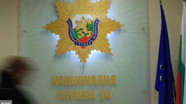 След клипа с коли на НСО в насрещното – глоба за снимащия