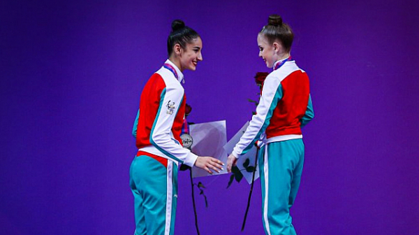България завоюва общо пет златни и един сребърен медал на Свтовната купа по художествена гимнастика