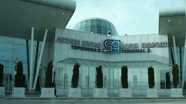 Транспортният министър: До десет години ще се възстанови пътникопотокът на летище ”София”