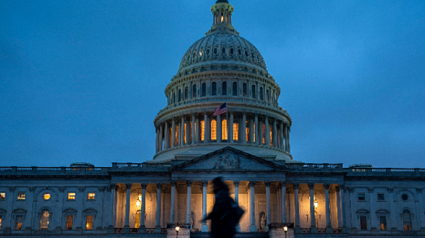 САЩ призова американците спешно да напуснат Русия