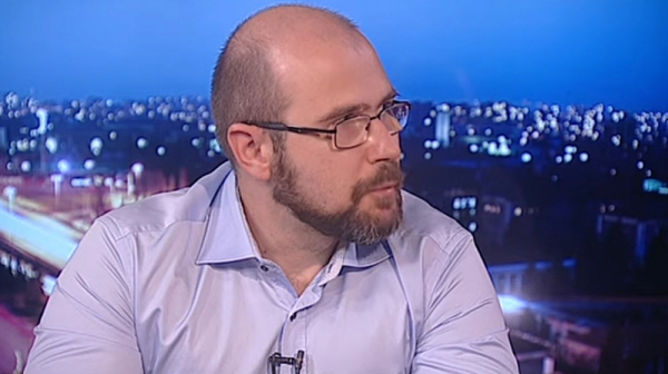 Даниел Янкулов, АКФ: Разследването за пачките и кюлчетата лъска имидж, не търси истината