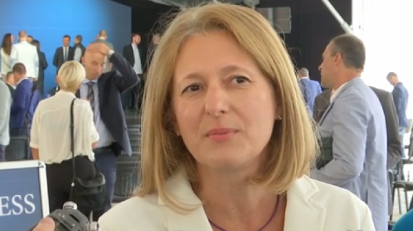 Напусналата ГЕРБ Джема Грозданова: Необходими са предсрочни избори, за да дойде ново доверие