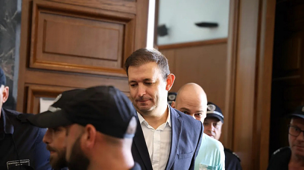 Съдът прати бившия заместник-кмет на София под домашен арест