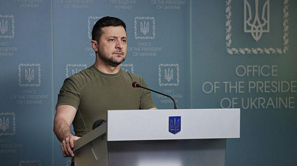 Зеленски уволнява началника на личната си охрана след неуспешен заговор