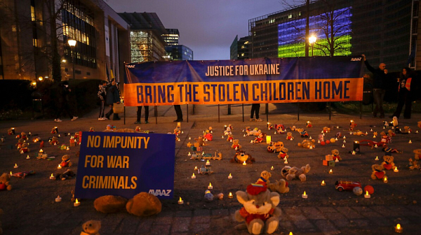 Лаборатория на Йейл разкри как Русия отвлича украински деца. Сега е на ръба на закриване