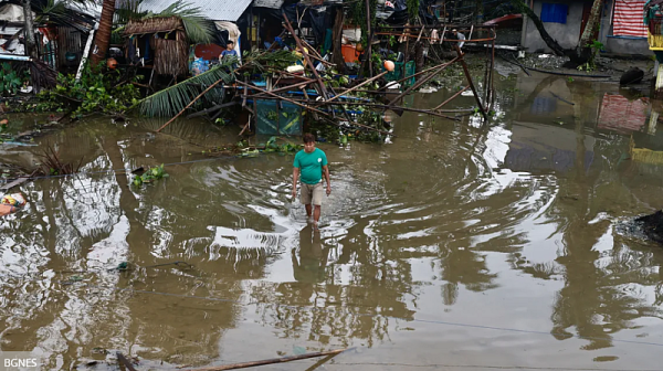 Над 100 загинали след тайфуна „Калмаеги“ – Филипините в бедствено положение