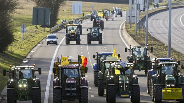 Застрашителни размери на земеделските протести в Европа