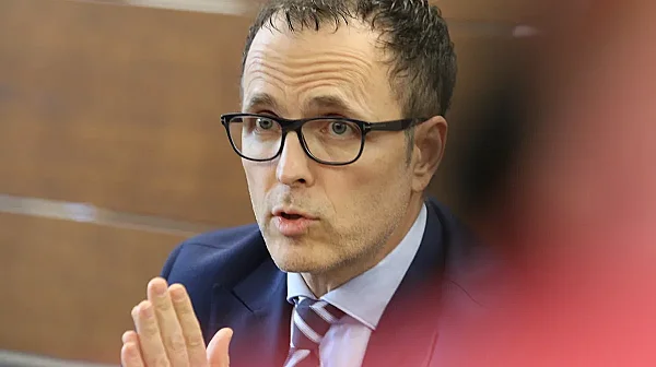 Арестуваха в Сърбия Стоян Мавродиев, бивш директор на Българска банка за развитие