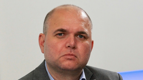 Владислав Панев: Идва енергийна бомба за потребителите догодина