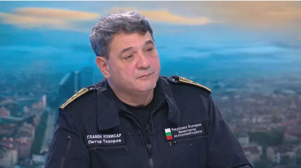 Главен комисар Петър Тодоров за бомбите: Спирането на учебните занятия е нарушение