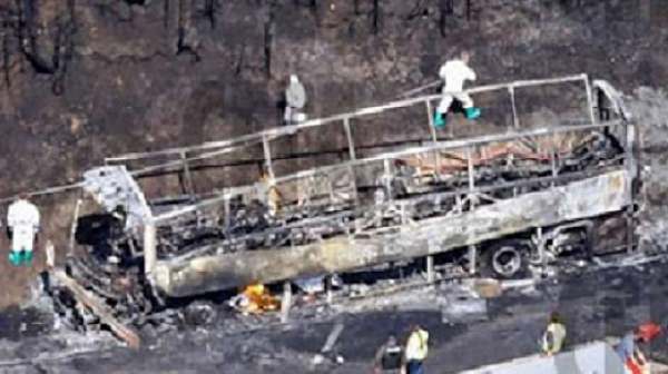 Изгорелият автобус на АМ ”Струма” нямал лиценз за международен превоз на пътници