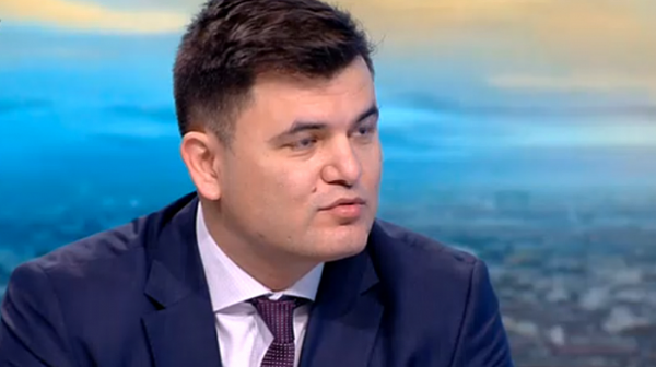 Икономистът Лъчезар Богданов: Сега е нужен инвестиционен рестарт