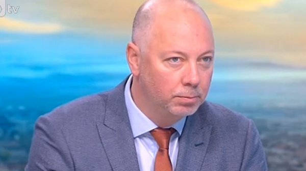 Министър Желязков: Радев иска предсрочни избори, да състави служебен кабинет