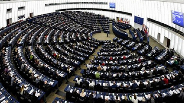 ЕК плаща безвъзмездно 50% от информационната кампания за въвеждане на еврото
