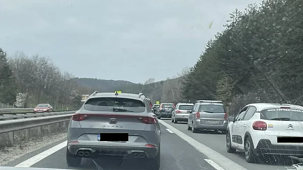 6 часа по „Тракия“: 7 коли се удрят, но трафикът е въпрос на манталитет