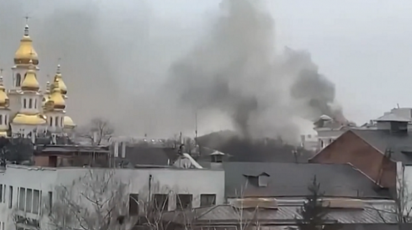 Войната в Украйна, ден 8: Взривове в Киев, експлозии в Харков и Изюм