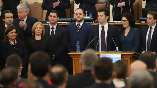 Депутатите изслушват премиера Петков и десет министри