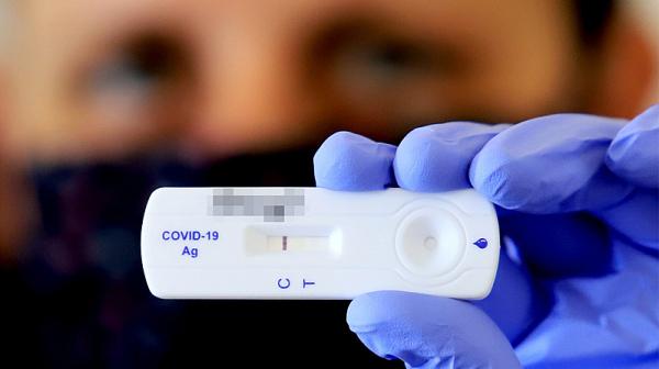 Новите случаи на коронавирус у нас за последното денонощие са 66, няма починали пациенти
