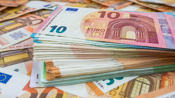 ЕЦБ разработва план да превърне еврото в глобална валута