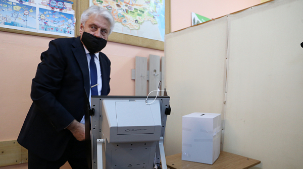 Министър Рашков: Промяна трябва да има, гласувах за това