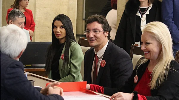 БСП се регистрира за изборите на 19 април