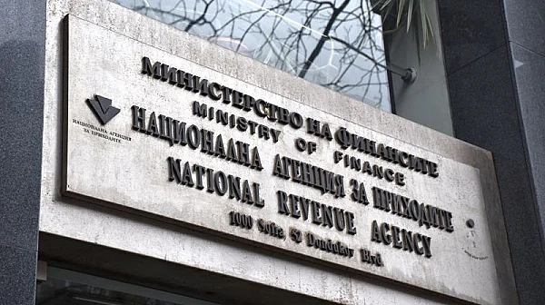 Глоби за 215 хил. евро досега: НАП продължава с проверките за необосновано високи цени