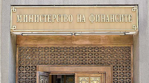 Финансовият министър внася до дни удължението на Бюджет 2025 в НС