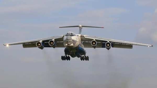 Самолет на суданската армия се разби при кацане