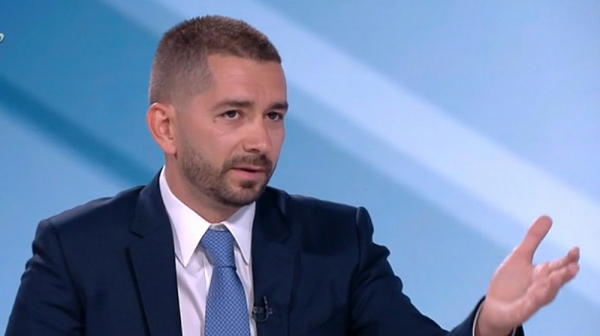 Слави Василев: Ще има нови избори, освен ако Трифонов утре в национален ефир не обоснове някакъв голям завой