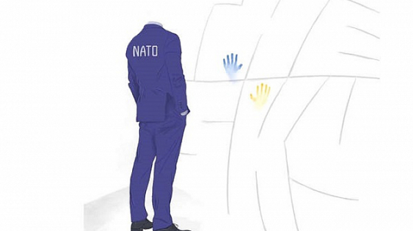 В украинския парламент представиха НАТО като човек без глава