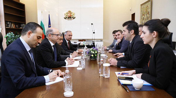 Премиерът разговаря с министъра на енергетиката на Азербайджан за енергийната криза