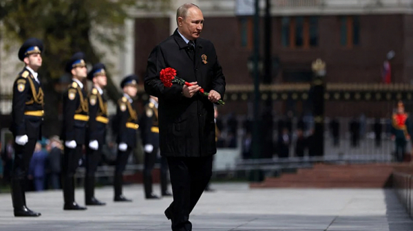 The Washington Post: Путин е „заседнал между два свята“ заради Украйна