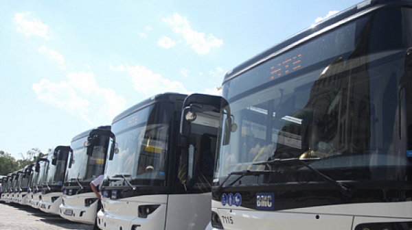 44 млн. лева за закупуване на училищни автобуси отпусна правителството