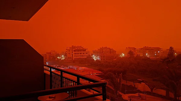 Сахарски прах обгърна Крит. Пренасочват полети, въздухът – опасно замърсен