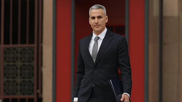 Бивши министри, зам.-министри и експерти: Кой кой е в служебния кабинет?