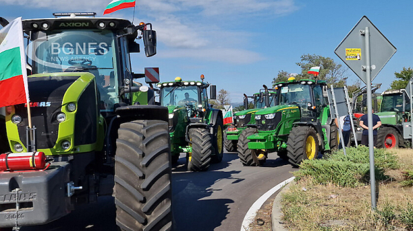 Държавата отпуска допълнителни 63 млн. лева на земеделците