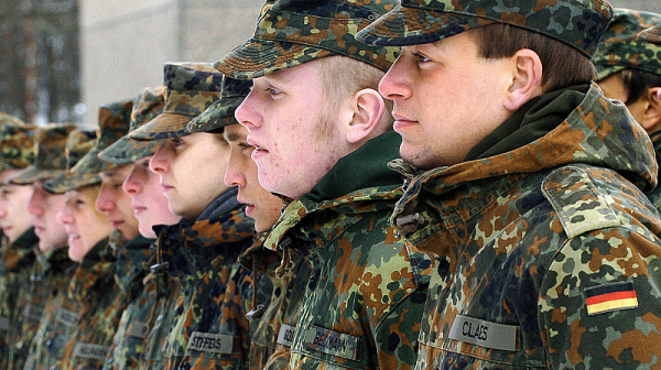 Германия отново със задължителна военна служба?