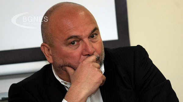 „Дефицитите растат, политиката липсва“ – Дацов за проектобюджета